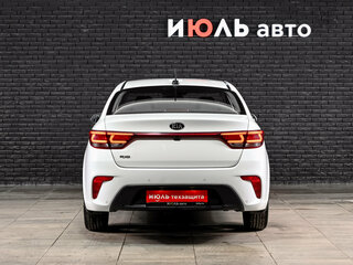 2017 Kia Rio IV, белый, 1490000 рублей, вид 5