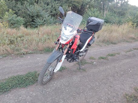 2024 Motoland Enduro 300, красный, 125000 рублей, вид 4