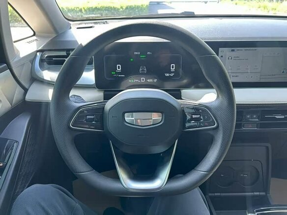 2023 Geely Geometry E 33.5 kWh, белый, 1350000 рублей - вид 11
