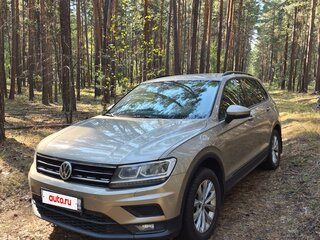 2019 Volkswagen Tiguan II, бежевый, 1799000 рублей, вид 1