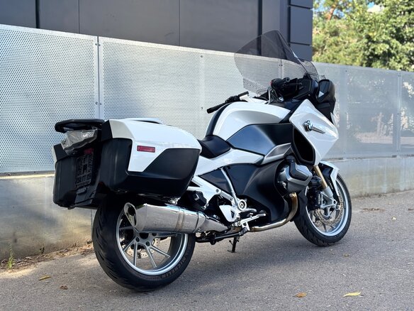 2022 BMW R 1250 RT, белый, 2100000 рублей - вид 4