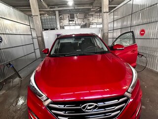 2018 Hyundai Tucson III, красный, 2400000 рублей, вид 1