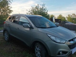2011 Hyundai ix35 I, бежевый, 1300000 рублей, вид 2