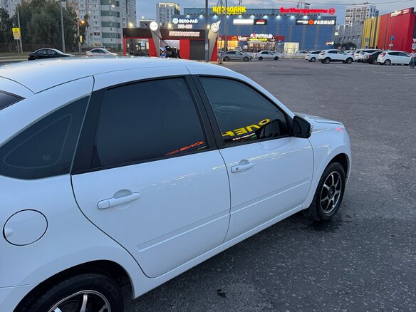 2023 Lada (ВАЗ) Granta I Рестайлинг, белый, 720000 рублей - вид 7