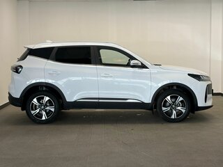 2025 Chery Tiggo 4 I Рестайлинг 2, белый, 1822000 рублей, вид 5