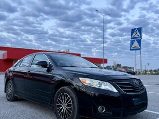 2010 Toyota Camry VI (XV40) Рестайлинг, чёрный, 1315000 рублей, вид 3