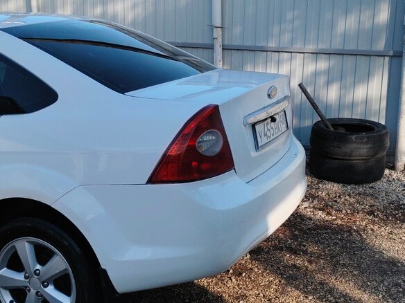 2008 Ford Focus II Рестайлинг, белый, 430000 рублей - вид 11