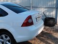 2008 Ford Focus II Рестайлинг, белый, 430000 рублей - вид 11