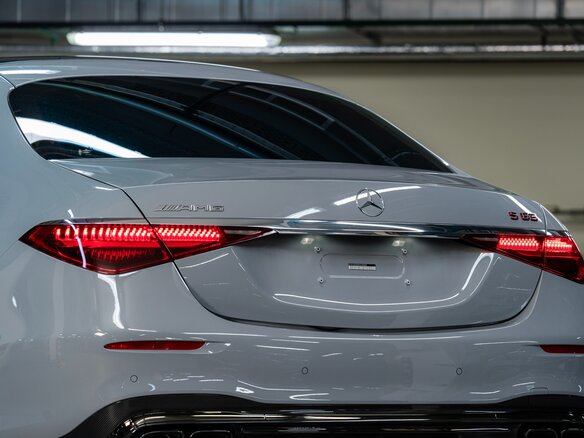 2024 Mercedes-Benz S-Класс AMG 63 e AMG Long IV (W223), серый - вид 9