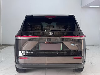 2026 Toyota bZ3X 58.3 kWh, чёрный, 2799999 рублей, вид 4