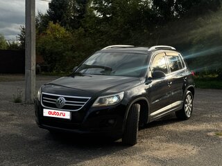 2011 Volkswagen Tiguan I, чёрный, 890000 рублей, вид 1