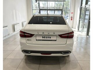 2026 Lada (ВАЗ) Vesta I Рестайлинг (NG), белый, 1663200 рублей, вид 5
