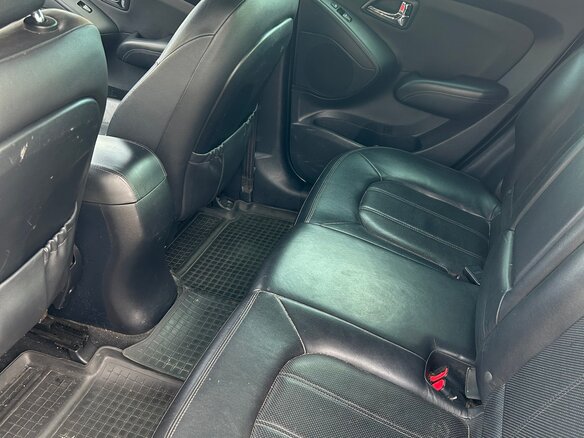2011 Hyundai ix35 I, белый, 1020000 рублей - вид 11