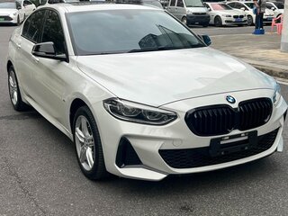2022 BMW 1 серии 120i III (F52) Рестайлинг, белый, 1657000 рублей, вид 3