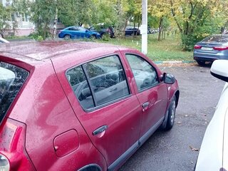 2013 Renault Sandero I, красный, 500000 рублей, вид 5