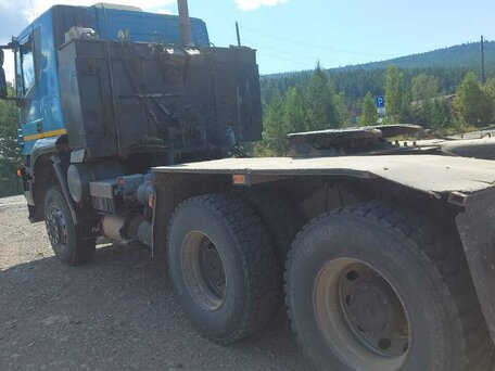 2012 Iveco Trakker, зелёный, 6500000 рублей, вид 3