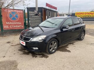 2011 Kia Ceed I Рестайлинг, чёрный, 640000 рублей, вид 1