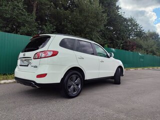 2011 Hyundai Santa Fe II Рестайлинг, белый, 940000 рублей, вид 4
