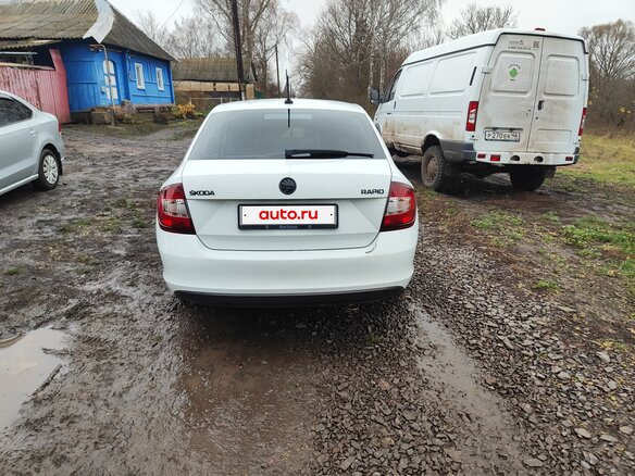 2019 Skoda Rapid I Рестайлинг, белый, 910000 рублей - вид 3