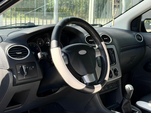 2006 Ford Focus II, чёрный - вид 7
