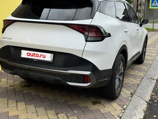 2023 Kia Sportage V, белый, 2690000 рублей, вид 4