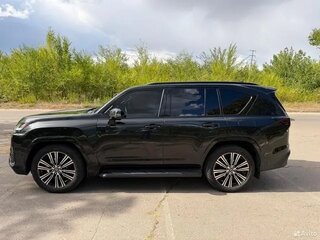 2025 Lexus LX 600 IV, чёрный, 18199999 рублей, вид 3