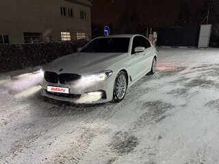2017 BMW 5 серии 540i xDrive VII (G30/G31/G38), белый, 4500000 рублей, вид 1