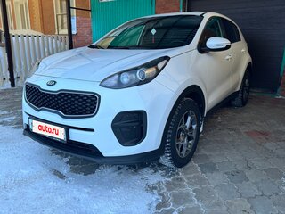 2017 Kia Sportage IV, белый, 2150000 рублей, вид 1