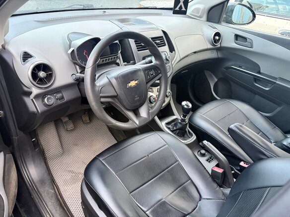 2013 Chevrolet Aveo II, чёрный - вид 12