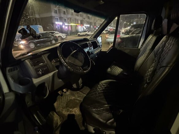 2010 Ford Transit, белый, 730000 рублей - вид 3