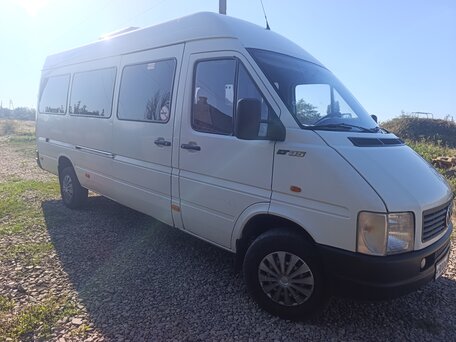 2002 Volkswagen LT, белый, 1199000 рублей, вид 3