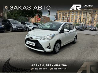 2018 Toyota Vitz III (XP130) Рестайлинг, белый, 1059000 рублей, вид 4