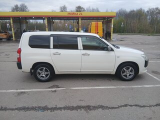 2015 Toyota Probox I Рестайлинг, белый, 880000 рублей, вид 2