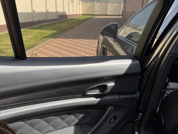 2011 Porsche Panamera Turbo S I, серый, 10500000 рублей - вид 22