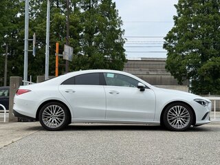 2023 Mercedes-Benz CLA 180 II (C118, X118) Рестайлинг, белый, 1730999 рублей, вид 4