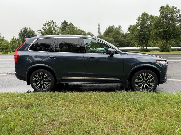 2022 Volvo XC90 Recharge II Рестайлинг 1, синий, 3200000 рублей - вид 3