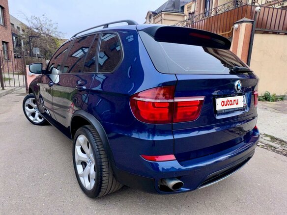 2013 BMW X5 35i II (E70) Рестайлинг, синий, 2550000 рублей - вид 5