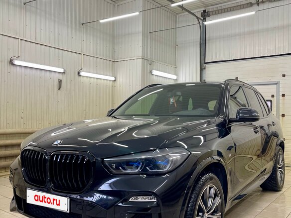 2020 BMW X5 40i IV (G05/G18), чёрный, 8550000 рублей