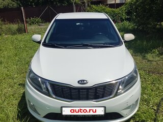 2014 Kia Rio 4-speed III, белый, 930000 рублей, вид 4