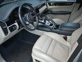 2021 Porsche Cayenne E-Hybrid III, серебристый, 6390000 рублей - вид 11