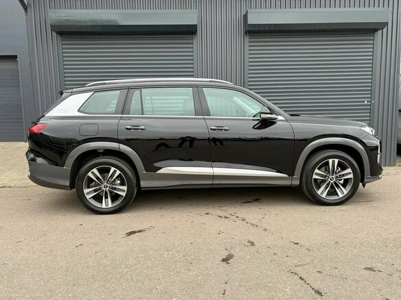 2026 Audi Q6 40 TFSI, чёрный - вид 6