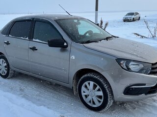 2020 Lada (ВАЗ) Granta I Рестайлинг, серебристый, 690000 рублей, вид 4