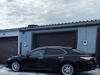 2018 Toyota Camry VIII (XV70), чёрный, 4000000 рублей, вид 4