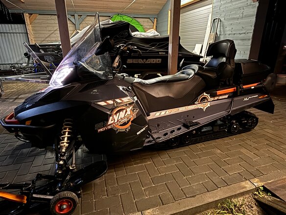2015 BRP Lynx Adventure, серый, 1600000 рублей - вид 11