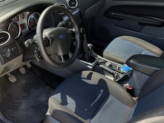 2008 Ford Focus II Рестайлинг, чёрный, 470000 рублей, вид 5