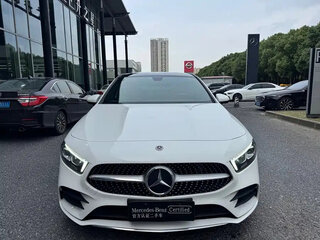 2022 Mercedes-Benz A-Класс 180 Long IV (W177), белый, 1689025 рублей, вид 2