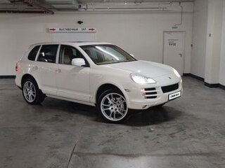 2009 Porsche Cayenne S I Рестайлинг (957), белый, 1530000 рублей, вид 3