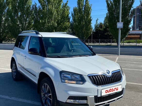 2017 Skoda Yeti I Рестайлинг, белый, 1560000 рублей - вид 1
