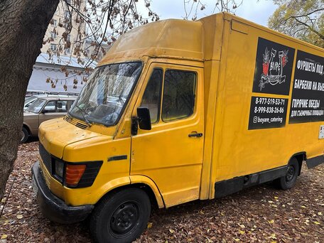 1994 Mercedes-Benz T1, жёлтый, 1100000 рублей, вид 2