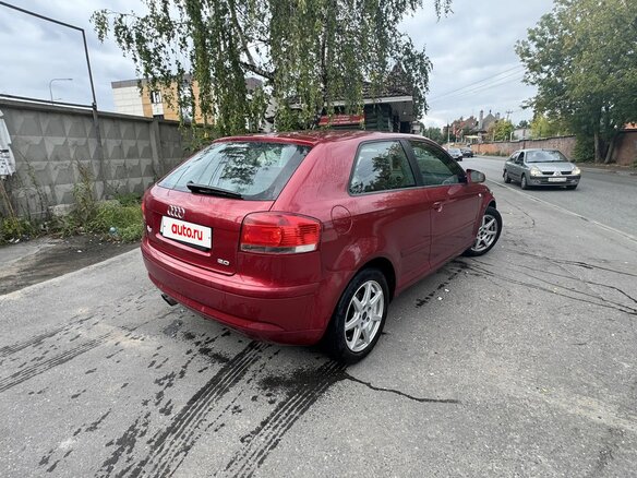 2007 Audi A3 II (8P) Рестайлинг 1, красный, 507000 рублей - вид 2